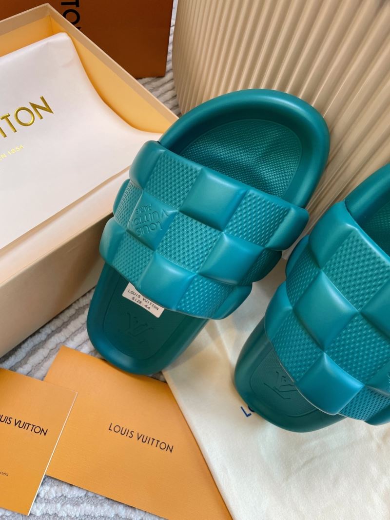 Louis Vuitton Slippers